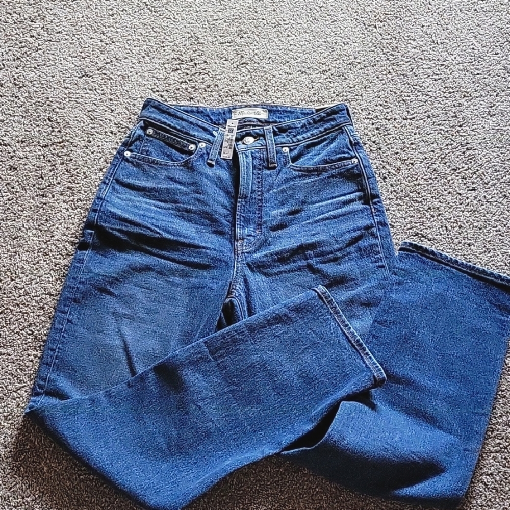 Madewell Curvy Vintage Straight Jeans